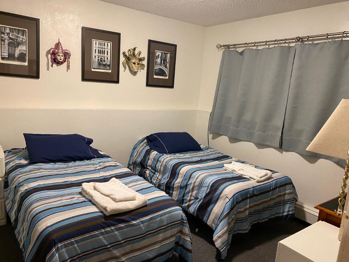 Alaska European Bed & Breakfast Анкоридж Экстерьер фото