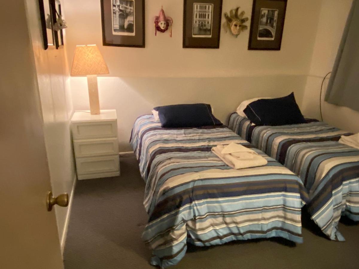 Alaska European Bed & Breakfast Анкоридж Экстерьер фото