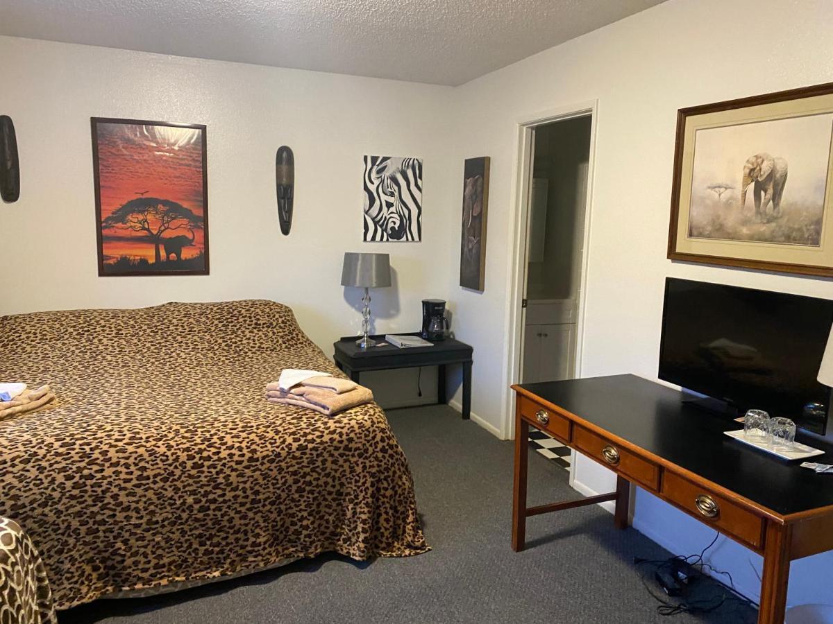 Alaska European Bed & Breakfast Анкоридж Экстерьер фото